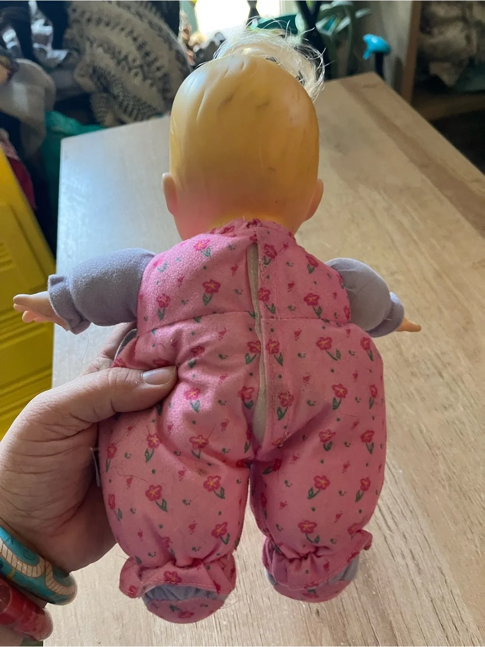 Take Care of Me Triplets VTG 1997 Baby Doll Blonde Hair ToyBiz doll only-Works!